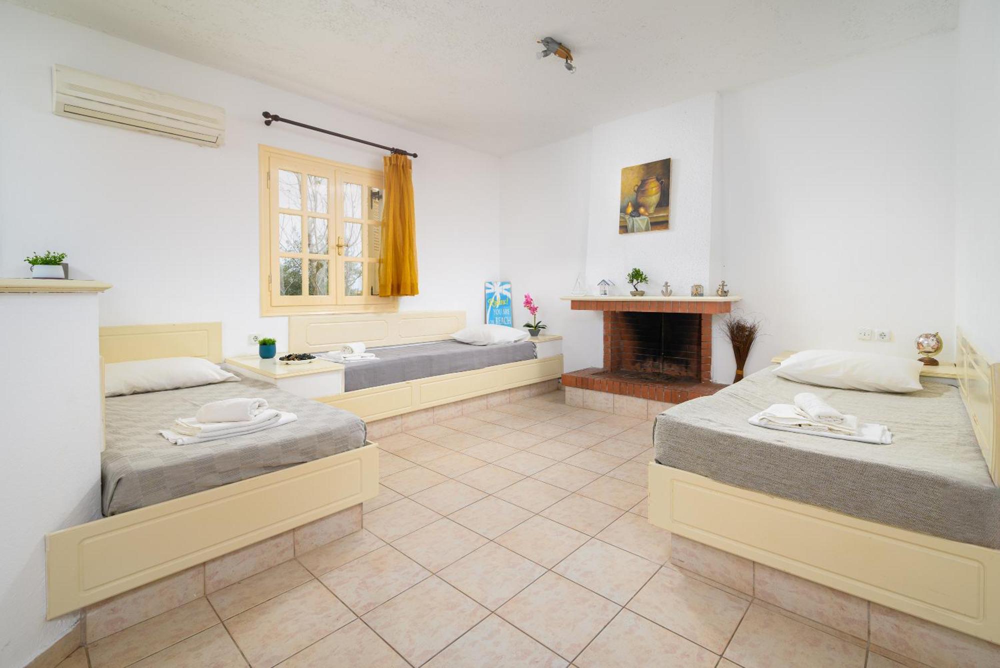 Renia'S Villas Hersonissos  Exteriör bild