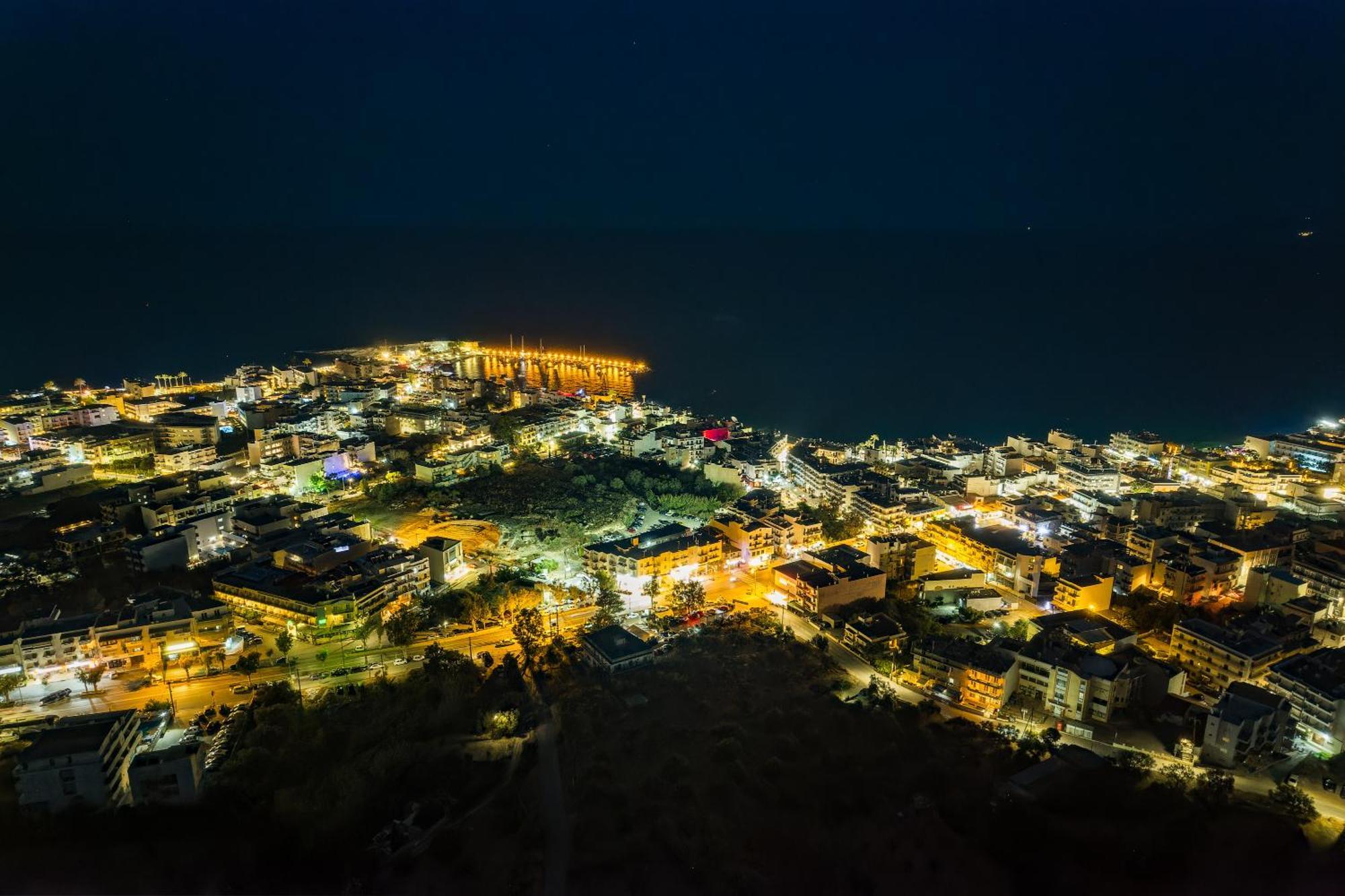 Renia'S Villas Hersonissos  Exteriör bild