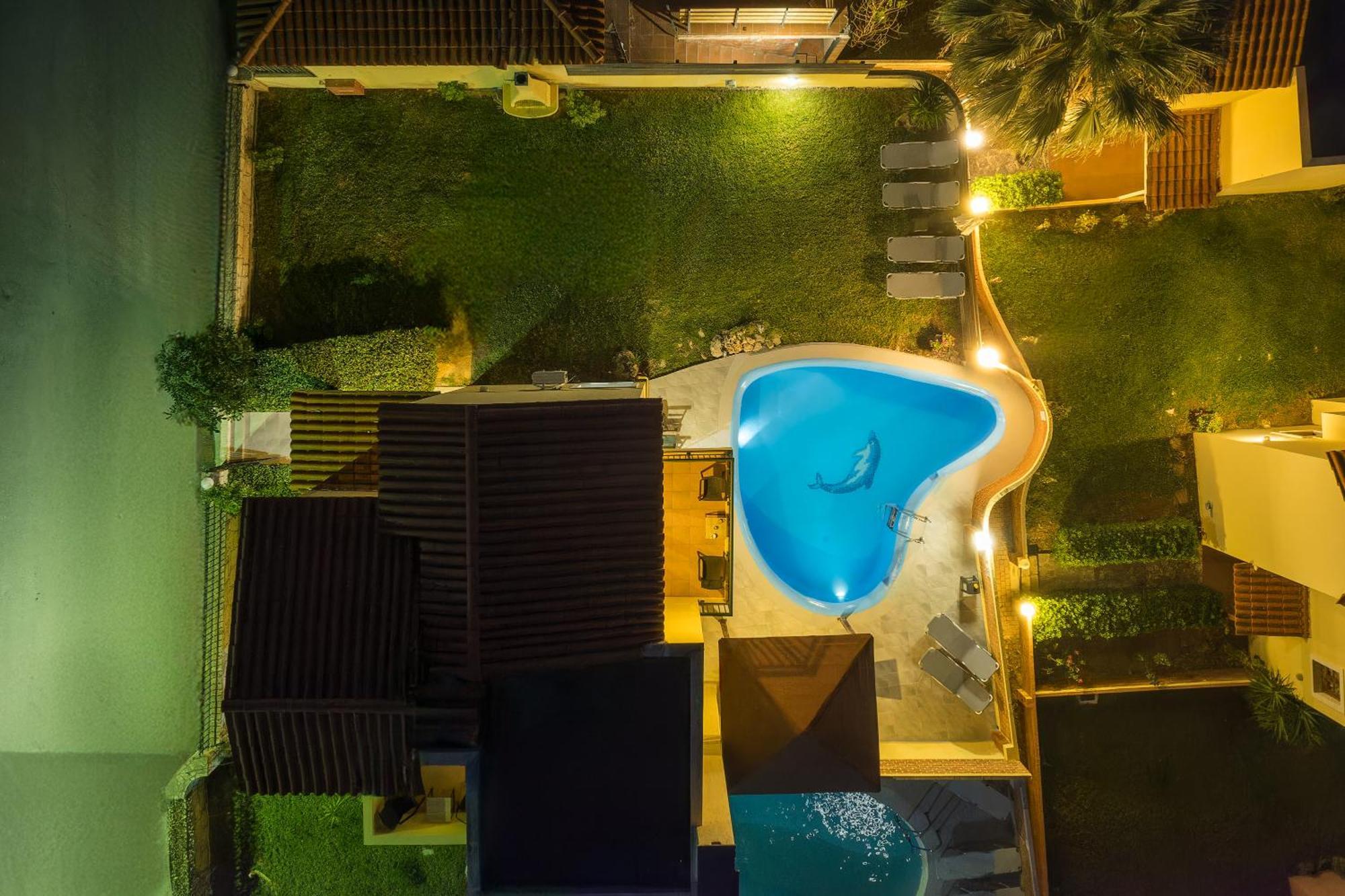 Renia'S Villas Hersonissos  Exteriör bild